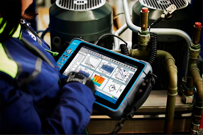 В ассортимент SKF добавлен мощный диагностический прибор Microlog Analyzer dBX