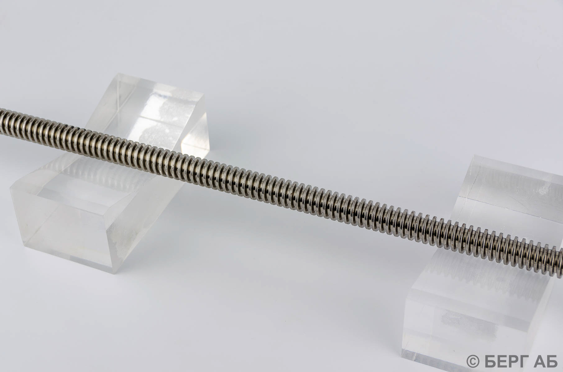 Производитель: Conti</br>Импортные комплектующие KUE (C45-1.0503) Tr 16x 4 Right 500 Conti