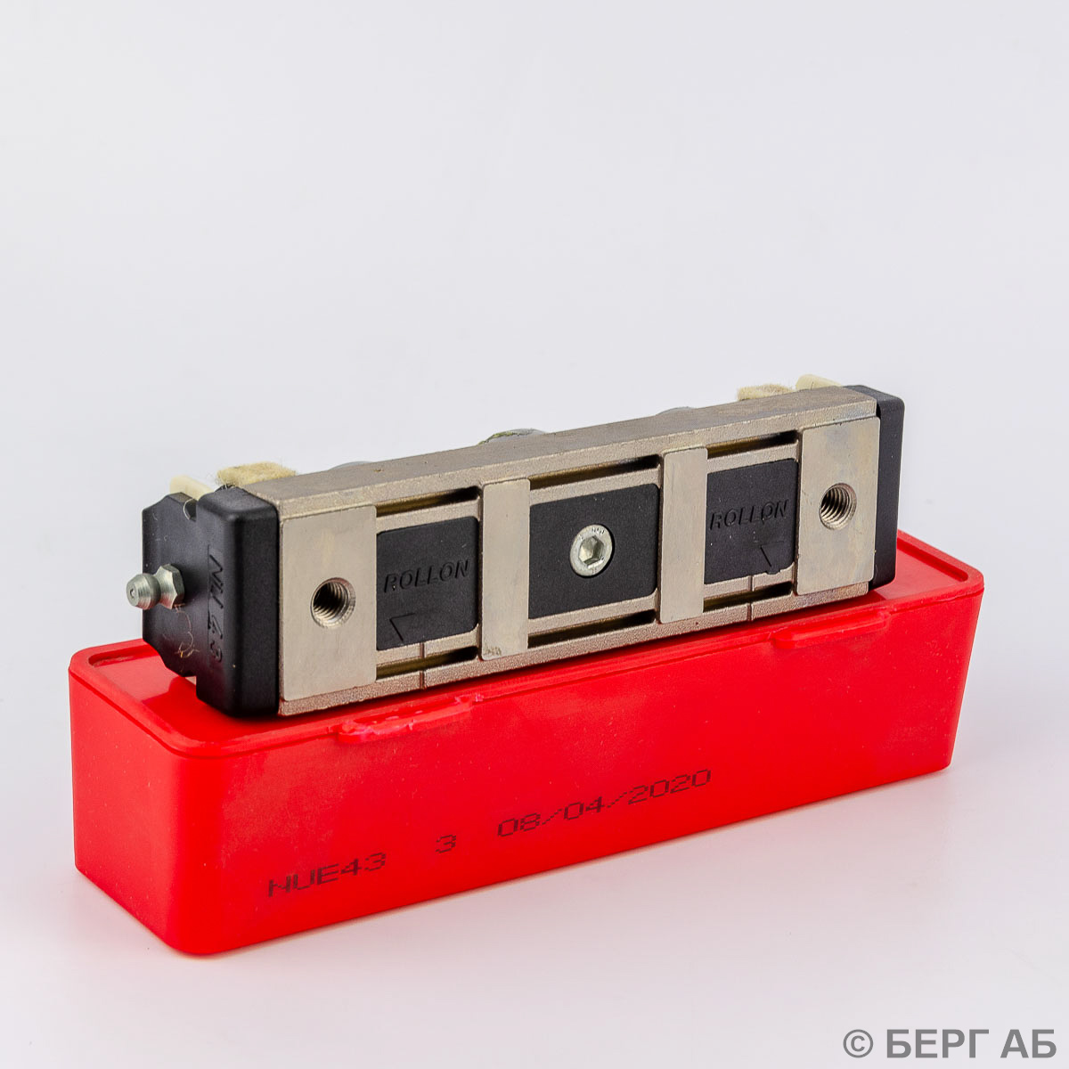 Роликовая направляющая NUE43 Rollon