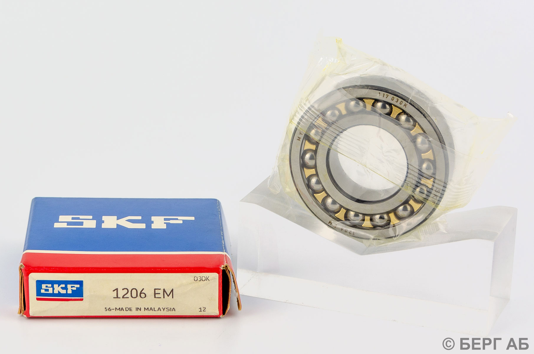 Производитель: SKF</br>Самоустанавливающиеся шариковые подшипники 1206 EM
