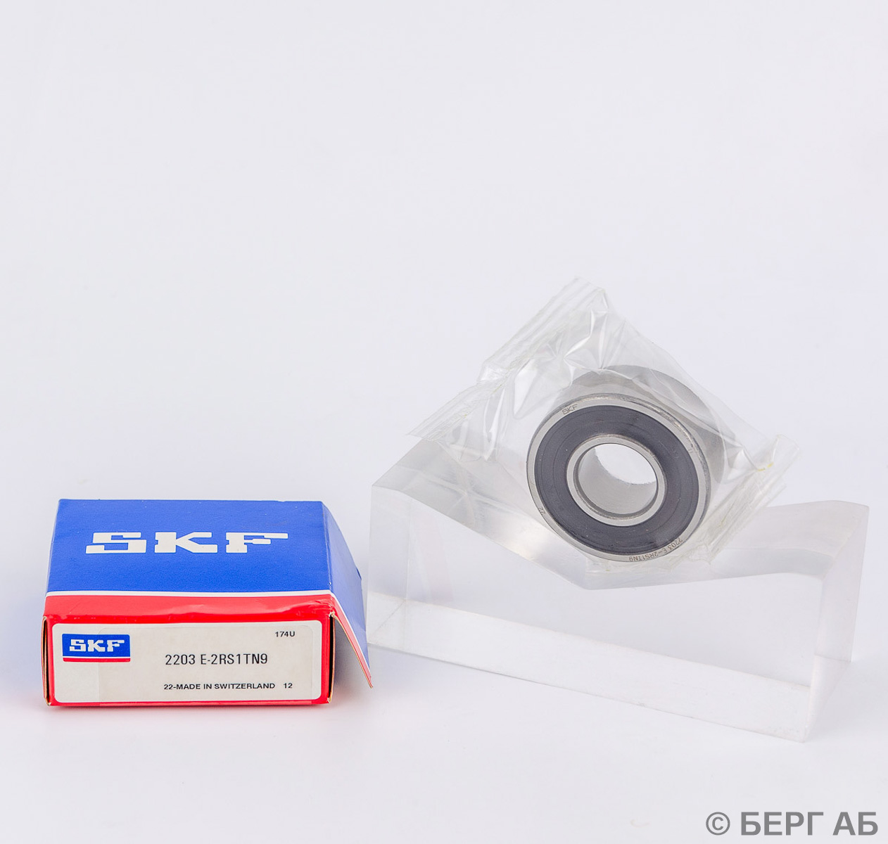 Производитель: SKF</br>Самоустанавливающиеся шариковые подшипники 2203 E-2RS1TN9
