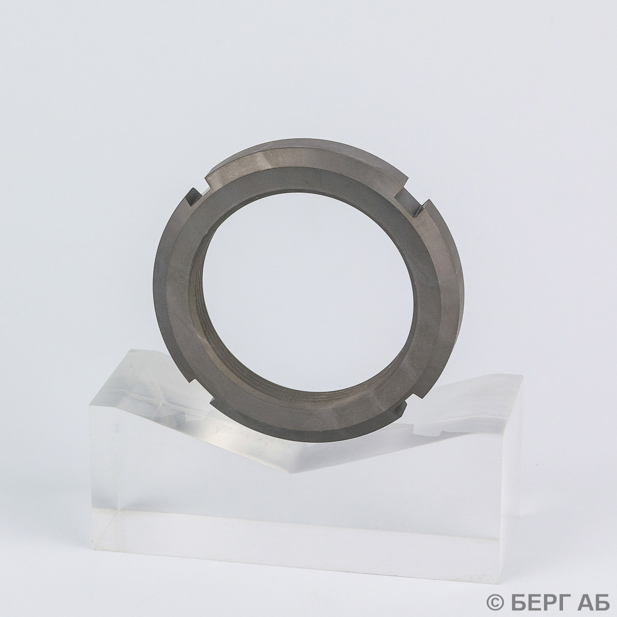 Производитель: SKF</br>Стопорные гайки KM 11
