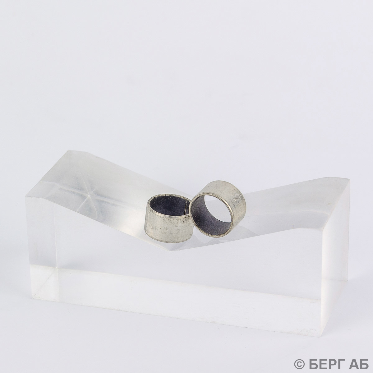 Производитель: SKF</br>Втулки скольжения PCM 141610 E
