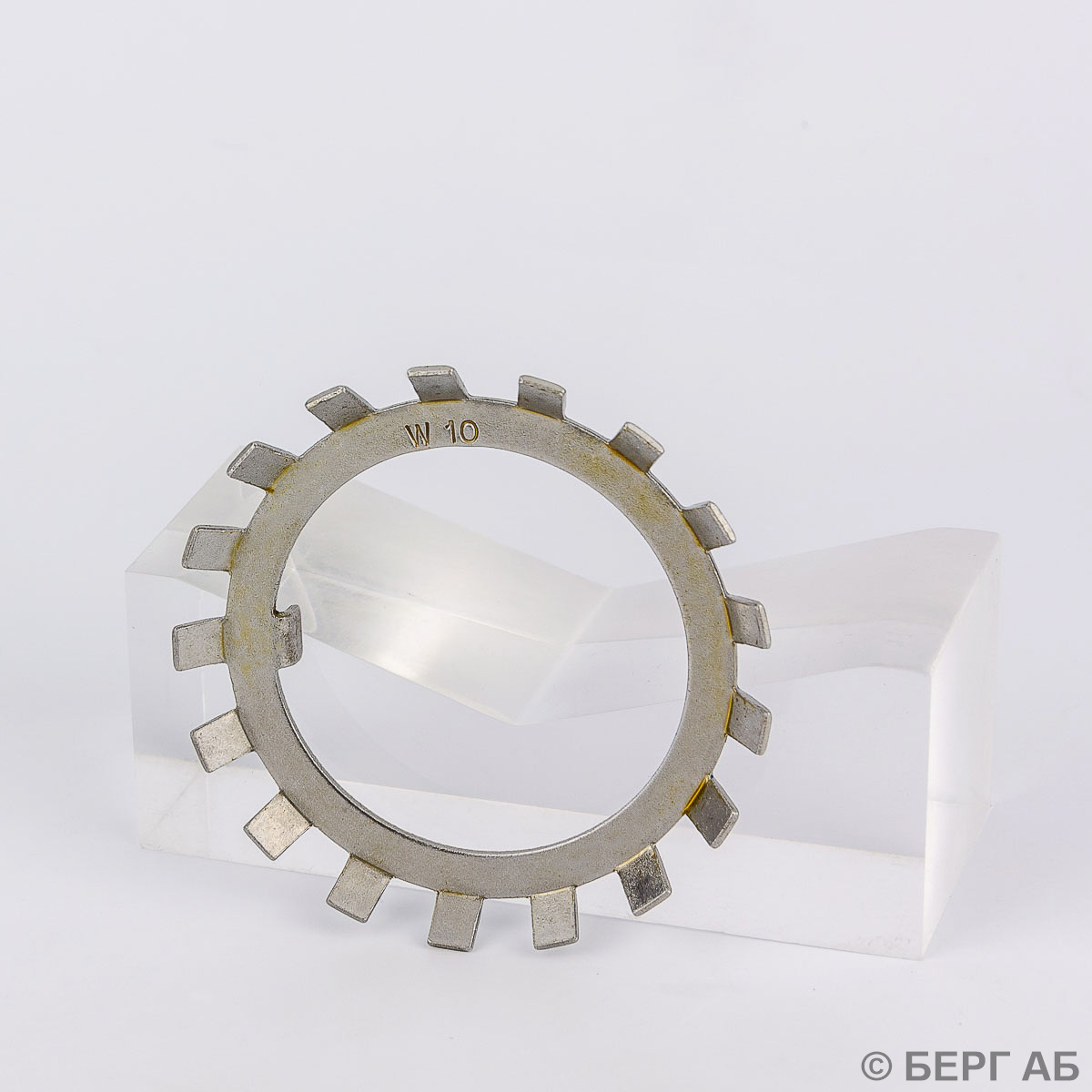Производитель: SKF</br>Стопорные шайбы W 10