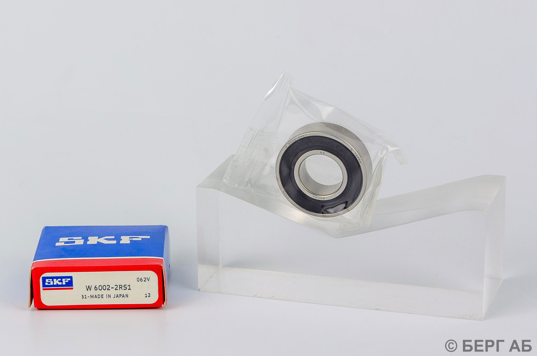 Производитель: SKF</br>Радиальные шарикоподшипники, нержавеющая сталь W 6002-2RS1