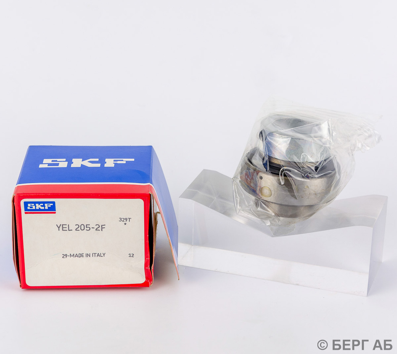Подшипник или подшипниковый узел типа Y YEL 205-2F